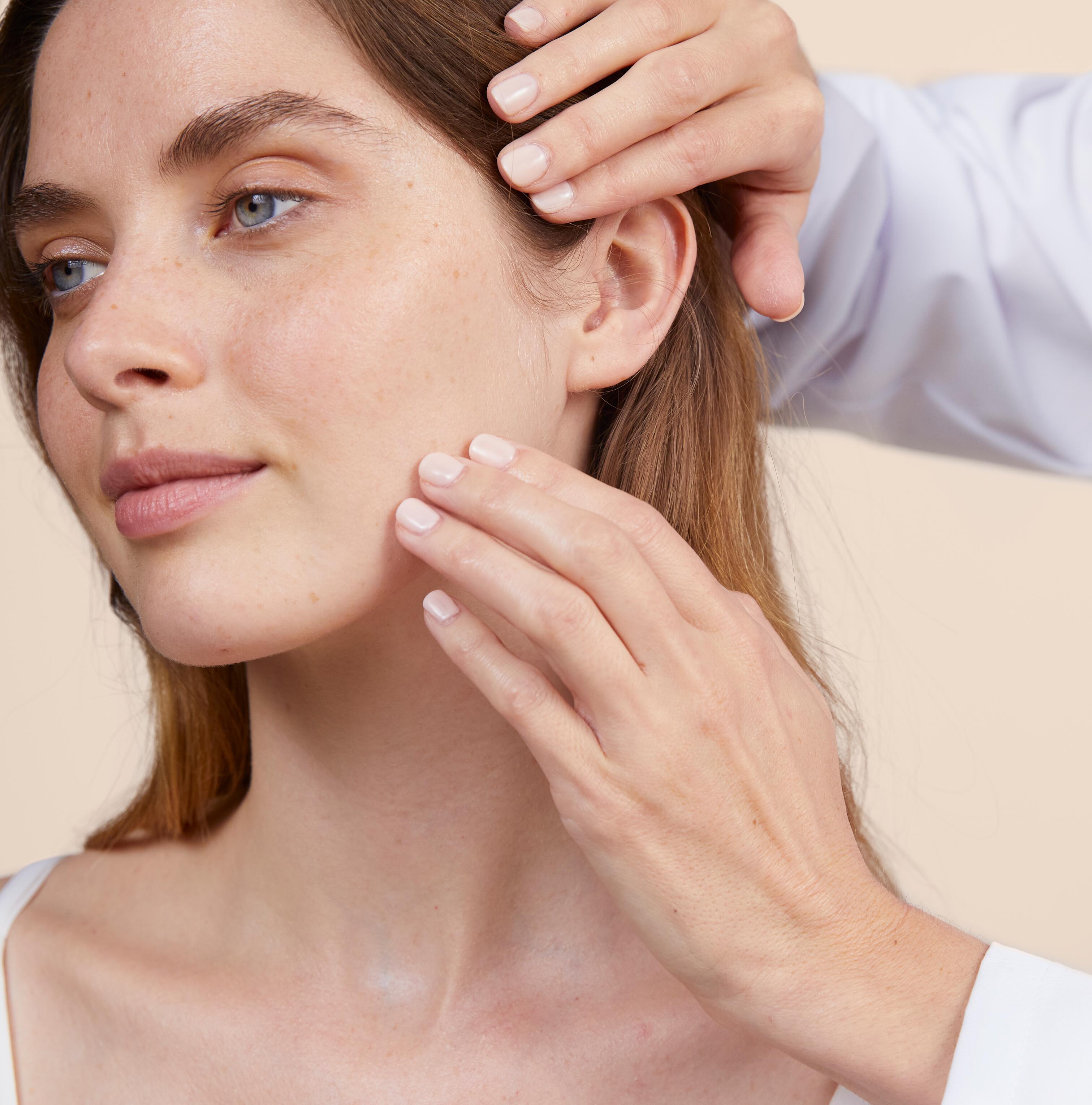 Las medidas correctas contra el acné relacionado con la mascarilla